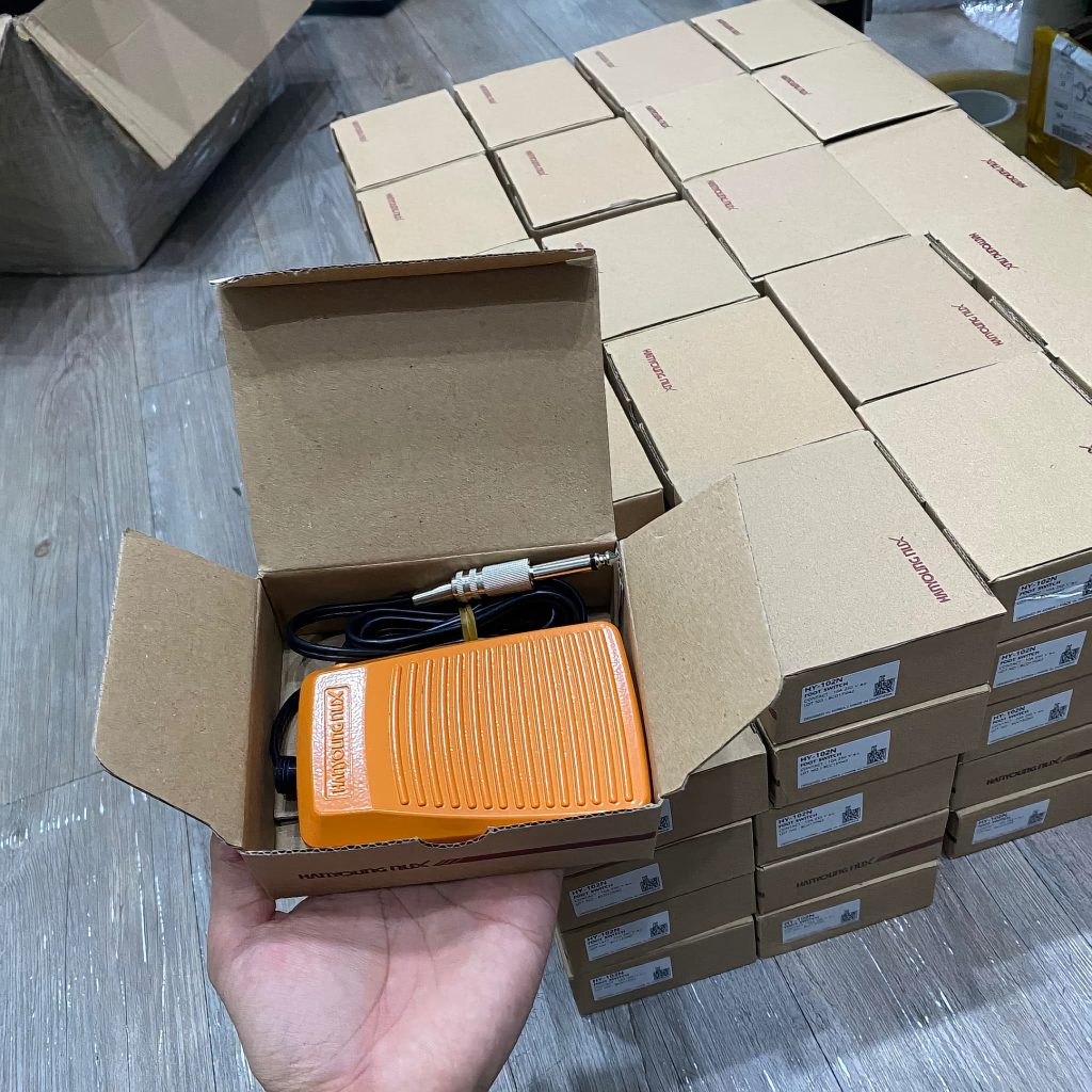 bàn đạp máy xăm nux