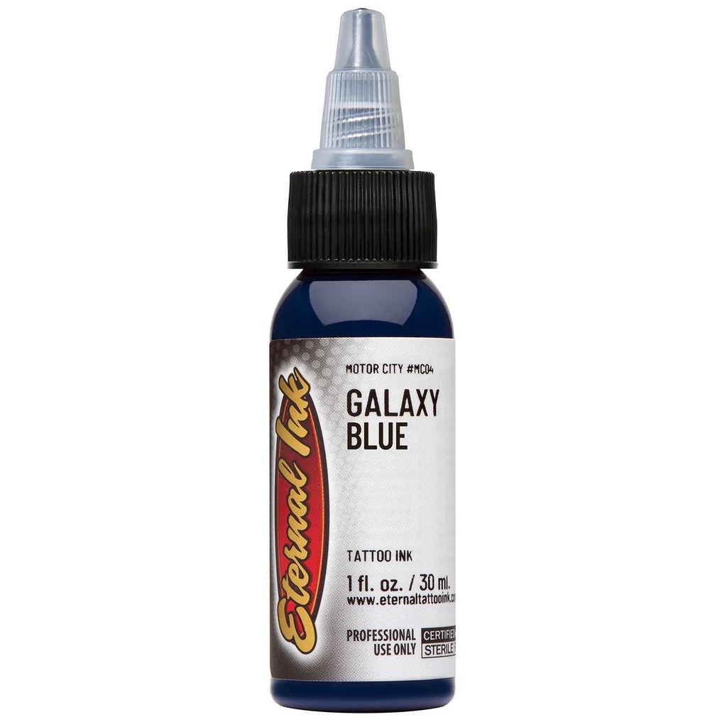 Mực xăm Eternal Galaxy Blue chính hãng là tông xanh dương đậm nổi bật, phù hợp cho tattoo màu, phối màu nước, sóng, rắn, rồng, bầu trời, Nhật cổ và các thiết kế cần sắc xanh có chiều sâu.