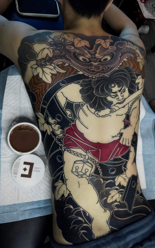 vaseline-tattoo-enso-kem-guong-hinh-xam-enso-8