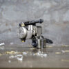 may-xam-dan-kubin-sidewinder-46er (22) Máy xăm Dan Kubin Sidewinder 46er là dòng rotary cơ khí cao cấp, có stroke chỉnh khoảng 2–4mm, lực đánh rõ và kết nối RCA, phù hợp đi nét, fine line, đánh bóng và vào màu.