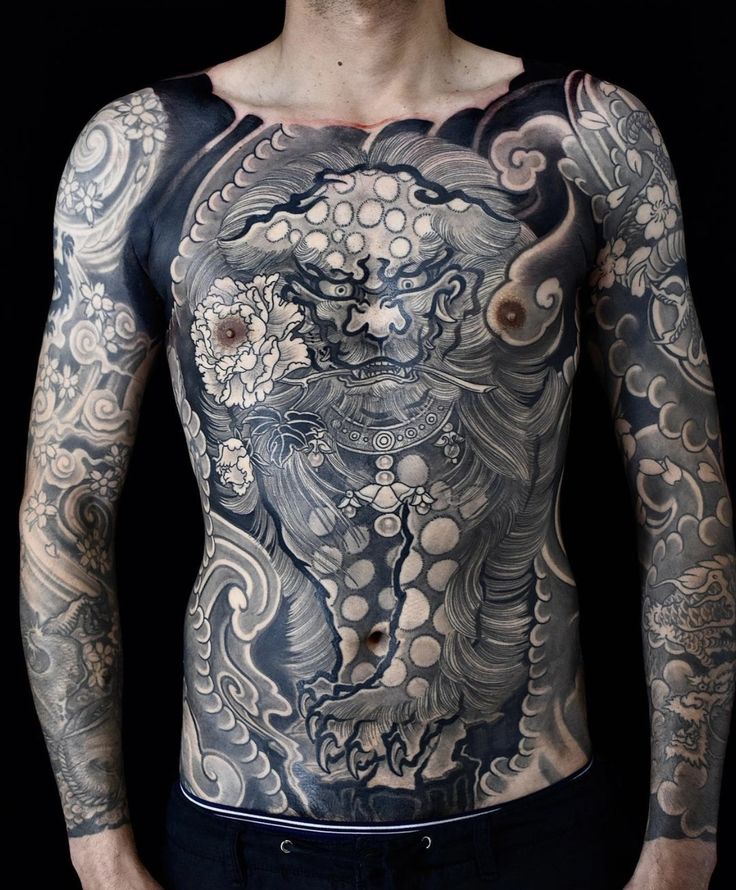 bo-cuc-hinh-xam-yeu-to-quyet-dinh-do-dep-va-cam-xuc-cua-mot-hinh-xam